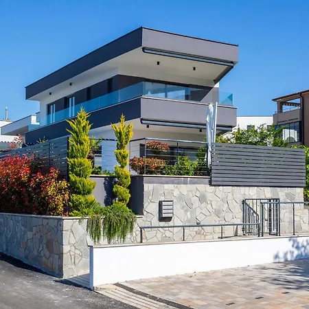 3 Bedroom Amazing In Ferienhaus