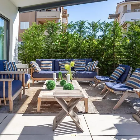 3 Bedroom Amazing In Malinska